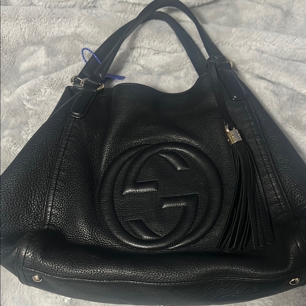 Gucci soho Black Leather Shoulder Bag with Tassel